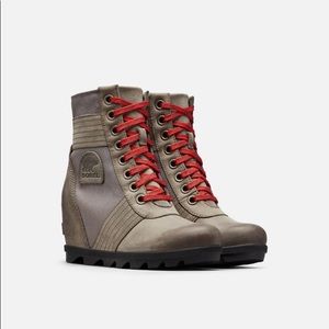 SOREL WOMEN'S LEXIE™ WEDGE BOOT